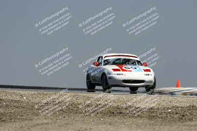 media/May-25-2025-Lotus Club Golden Gate (Sun) [[681474f0a2]]/Advanced Group/Turn 2/
